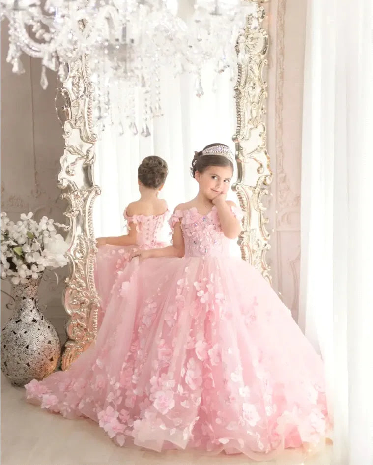 Princess Pink Flower Girl Dresses Elegant Off Shoulder Lace Appliques Hand Made Flowers Formal Kids Birthday Party Gowns Toddler Pageant Dress BC18094