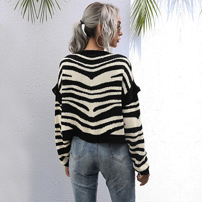 LOVECCR women's clothing Hot new knitted sweater jacket short contrasting stripes splicing cardigan short