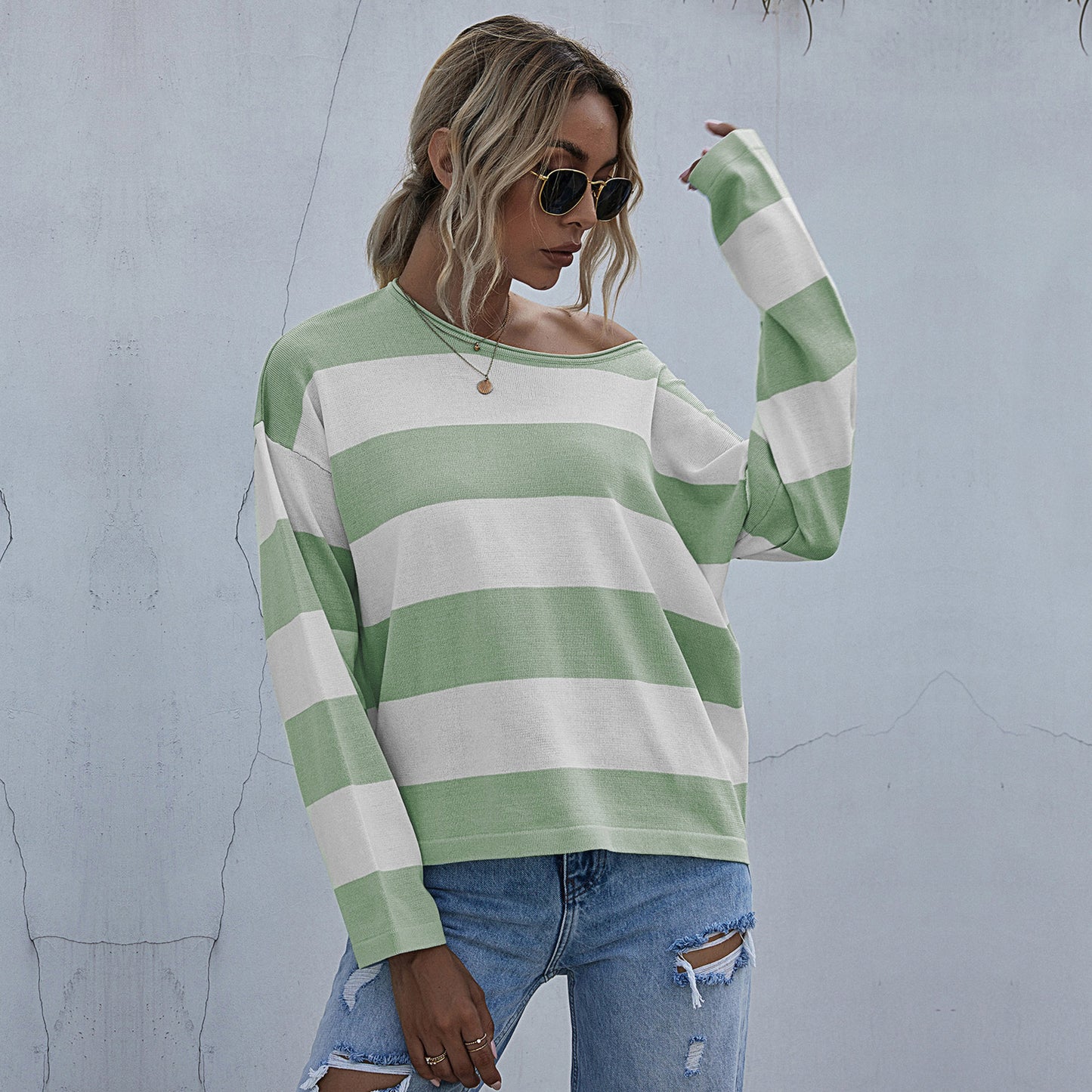 LOVECCR popular autumn  independent station New 2025 fashion women's clothing crew neck Korean long-sleeved striped knitted sweater