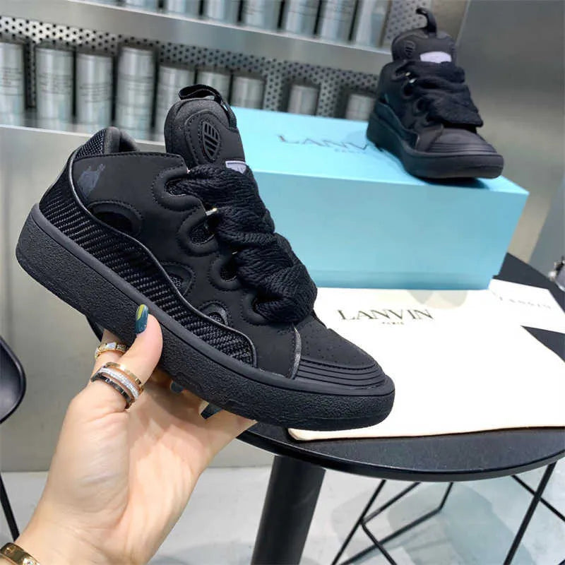 Lanvins graffiti daddy shoes men and women couples painted skateboard shoes moral training shoes thick sole bread sneakers spray paint