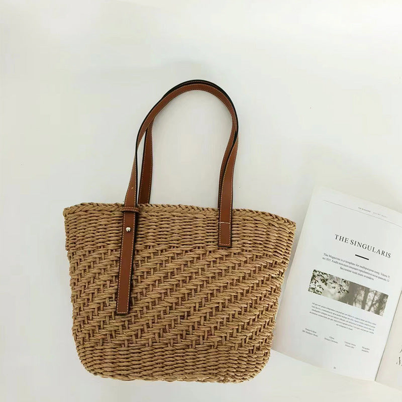 loveccr New Straw Shoulder Bag Large Capacity Totes Woven Bag Portable Beach Bag Handmade Korean Style Seaside Vacation Bag