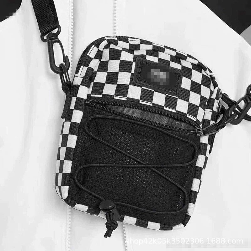 loveccr Wanjia Fashion Brand Black and White Messenger Bag Fashion Brand Small Shoulder Bag Chess Plate Grid Men's and Women's Outdoor Single-Shoulder Bag Mobile Phone Bag Cross-Border