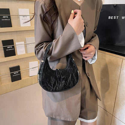 loveccr Cross-Border New Arrival High-Grade Special-Interest Design Women's Underarm Bag Retro Fashion Minimalism Versatile Handheld One-Shoulder New Moon Bag