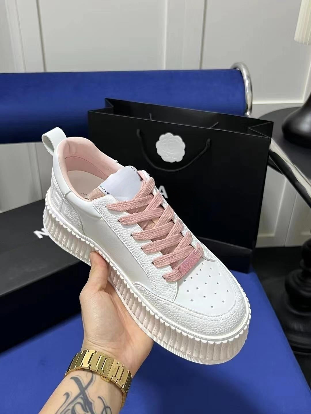 loveccr New Classic Style Panda Sneakers Biscuit Shape Shoes Women's Thick Bottom Platform Height Increasing Insole Sports Casual White Shoes