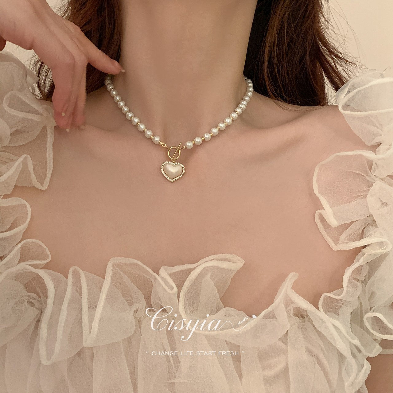 Japanese and Korean New Fairy Temperamental Imitation Pearl Love Necklace Ins Cold Style Sweet and Simple OT Buckle Clavicle Chain