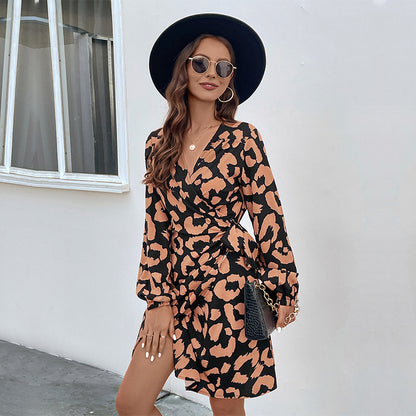 LOVECCR   Europe and the United States new leopard print v-neck long-sleeved long-sleeved dress temperament casual wrap skirt