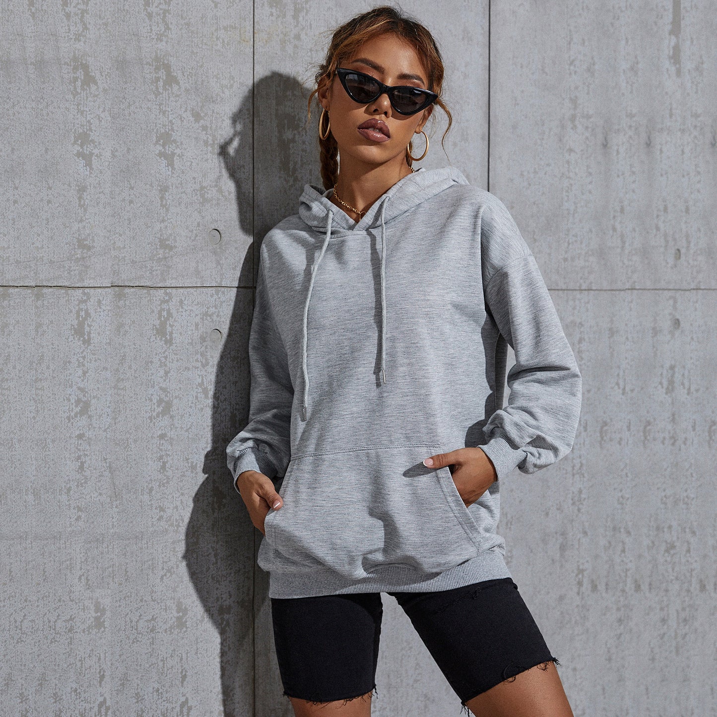 LOVECCR popular new autumn and winter solid color leisure sports hoodie 2025 New Popular trade women's hooded sweater printed LOGO