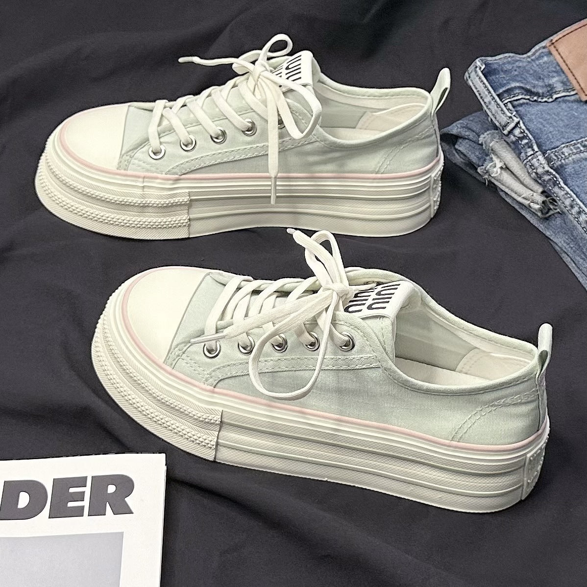 loveccr In Stock Spring and Summer  New Student Leisure All-Match Low Top Thick Bottom Height Increasing Canvas Shoes Female H1323