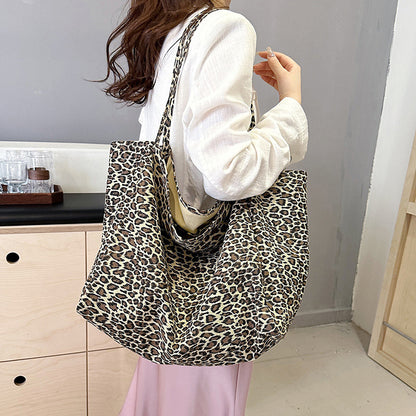 loveccr Foreign Trade Popular Style Leopard Print Canvas Bag Commuter Idle Style Fashion Handbag European and American Large Capacity Shoulder Bag for Women