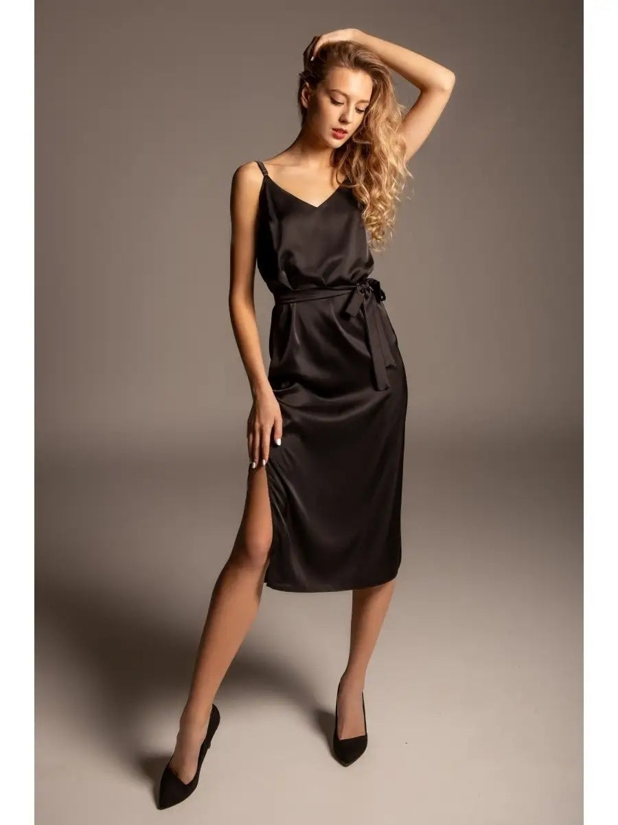 LOVERCCR  Zip-up V-neck Waist-Tight Suspender Dress Elegant Lace-up Long Dress