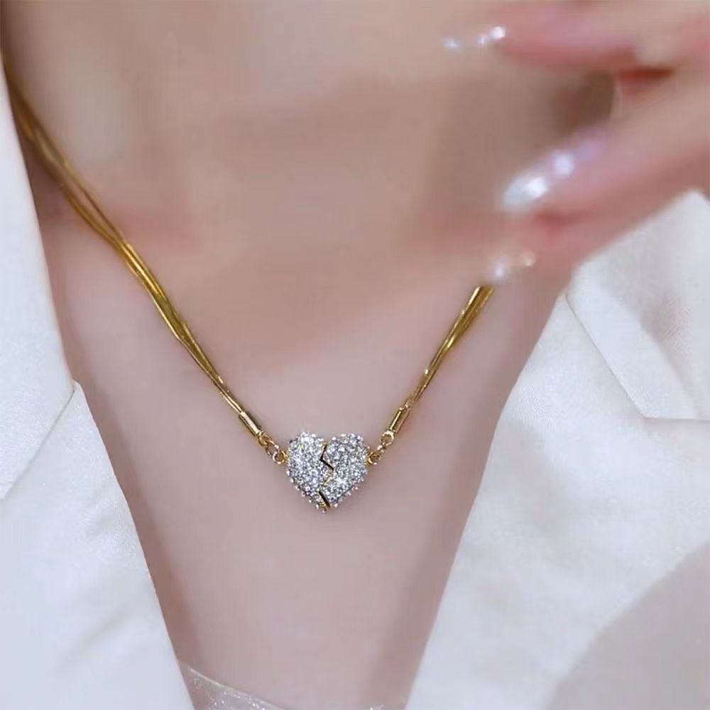 Magnetic Stitching Love Necklace Couple Simple Ins Style Light Luxury High Sense Necklace Clavicle Chain All-Match Fashion Batch