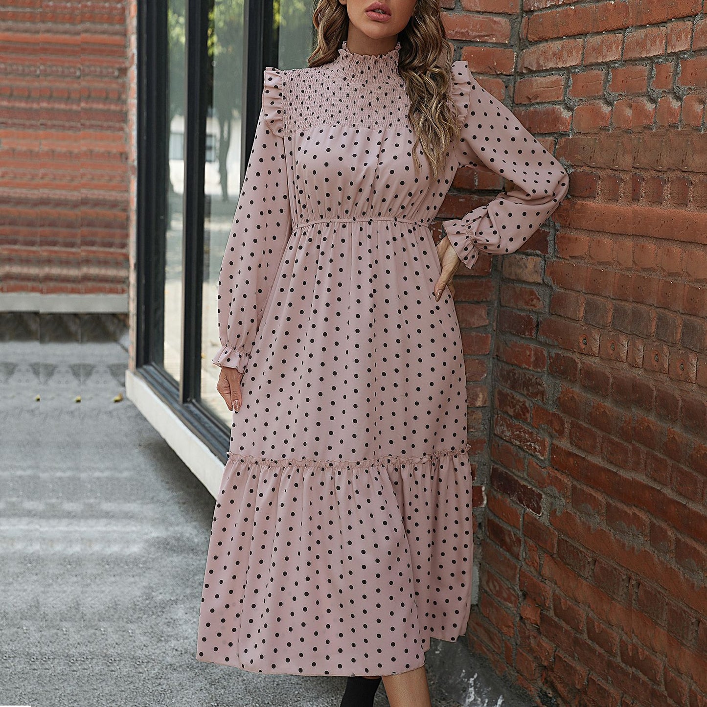 LOVECCR   Hot autumn new 2025 women's clothing lotus leaf flying sleeves polka dot splicing cake dress