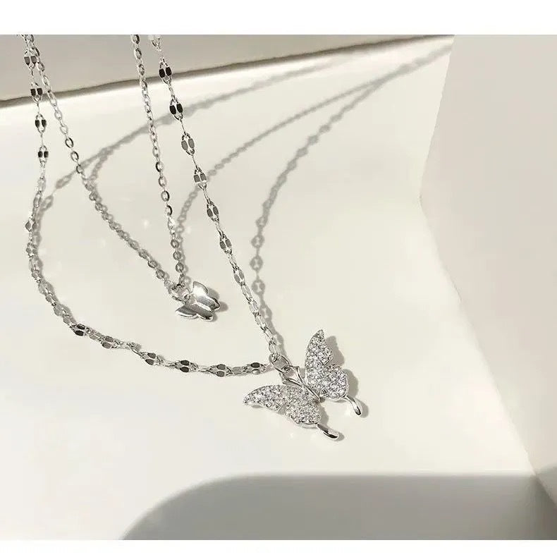 Alloy Double-Layer Butterfly Necklace for Women Ins Light Luxury Clavicle Chain Niche Design Necklace  Wind Direction Pendant