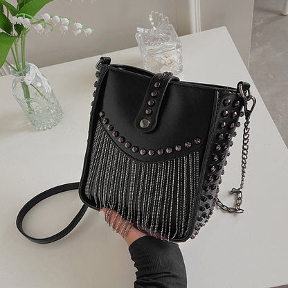 loveccr Cross-Border New Arrival Rivet Women's Bag European and American Locomotive Style Tassel Bag Ins Fashion Shoulder Messenger Bag Belt Bag Cell Phone Case