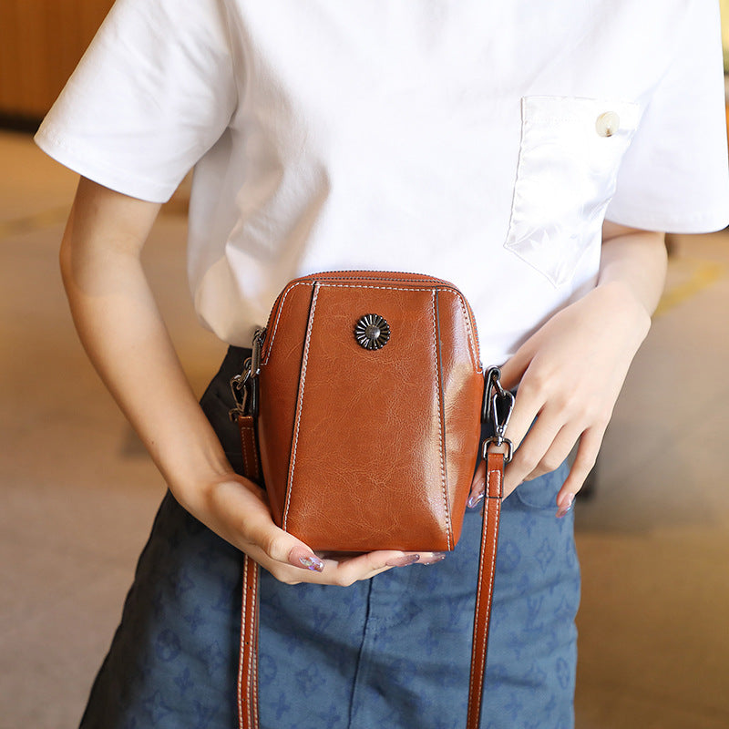 LOVECCR 2025 Mobile phone bag women's messenger bag mini small bag popular new leather women's bag  women's mobile phone bag