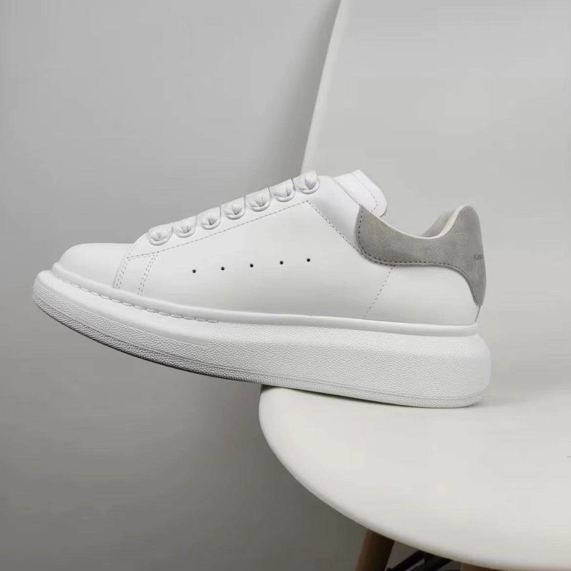 loveccr McQueen White Shoes Men's and Women's Genuine Leather Spring and Summer High Version New Thick Bottom Increased Casual Versatile Sneakers