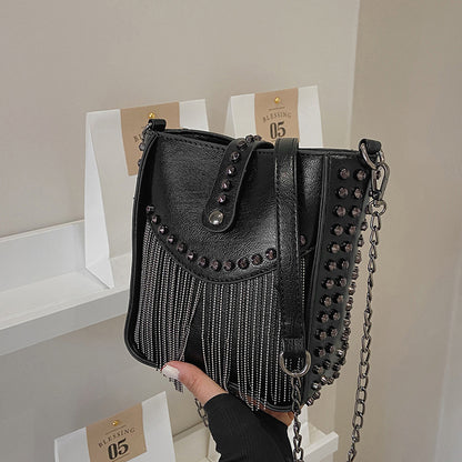 loveccr Cross-Border New Arrival Rivet Women's Bag European and American Locomotive Style Tassel Bag Ins Fashion Shoulder Messenger Bag Belt Bag Cell Phone Case