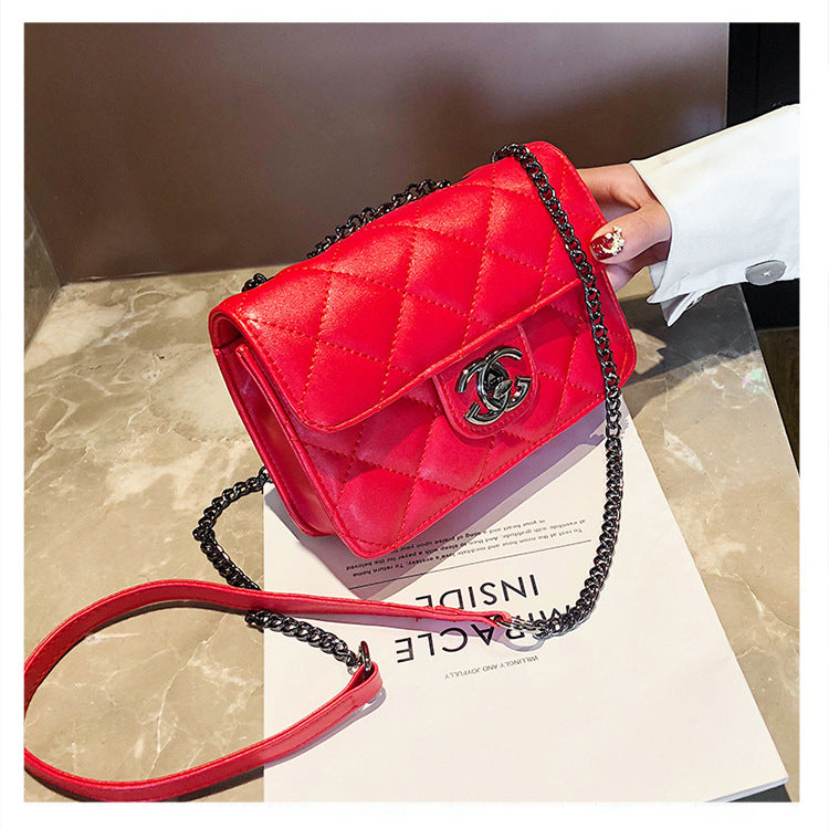 loveccr MUJI Women's Bag  New Women's Bag Chain Bag Small Square Bag Female Embroidered Line Shoulder Bag Messenger Bag Female Small Bag