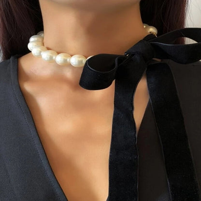 Cross-Border Popular Ornament Imitation Pearl Black Ribbon Bends and Hitches Necklace Clavicle Chain HOTan and NEWn Fashion Pearl Necklace