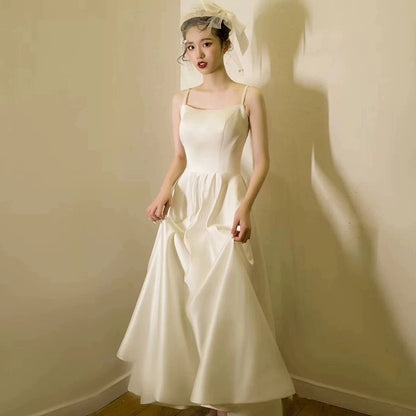 LOVECCR Sexy Strap Light Wedding Dress Bride  Simplicity Graceful Satin Wedding Veil Mori Style Registration Dinner Suit