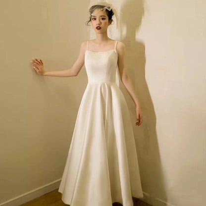 LOVECCR Sexy Strap Light Wedding Dress Bride  Simplicity Graceful Satin Wedding Veil Mori Style Registration Dinner Suit