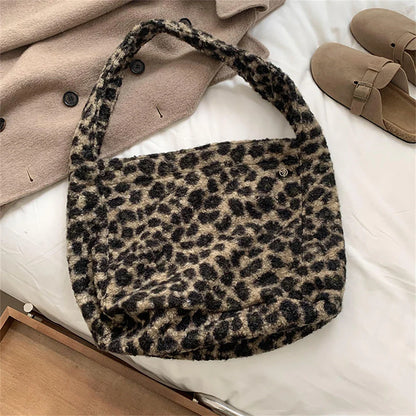 eybag  -  Woolen Tweed Soft Shoulder Bag Women's Large Capacity Magnetic Buckle Handbag Commuter Shopper Armpit Bag Crossbody Bag