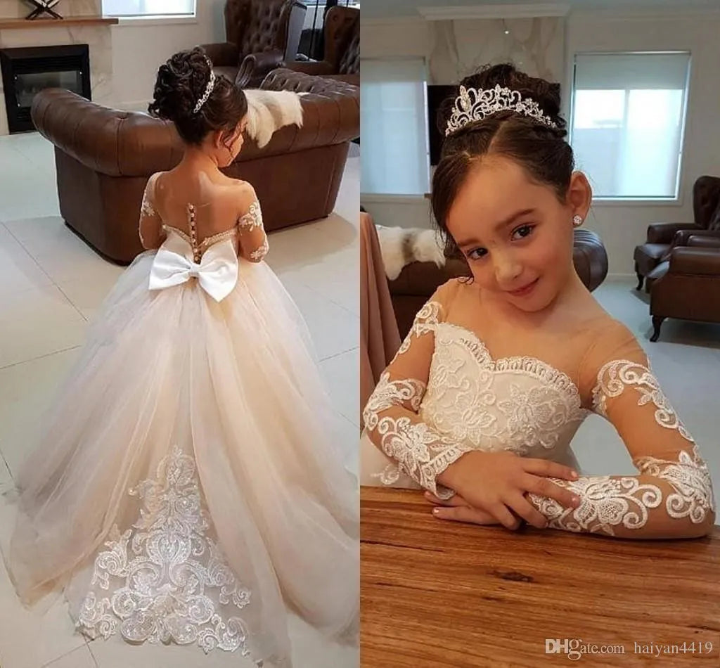 Cute Blush Pink Flower Girls Dresses Long Sleeves For Weddings Lace Appliques Ball Gown Birthday Girl Communion Pageant Gowns Champagne