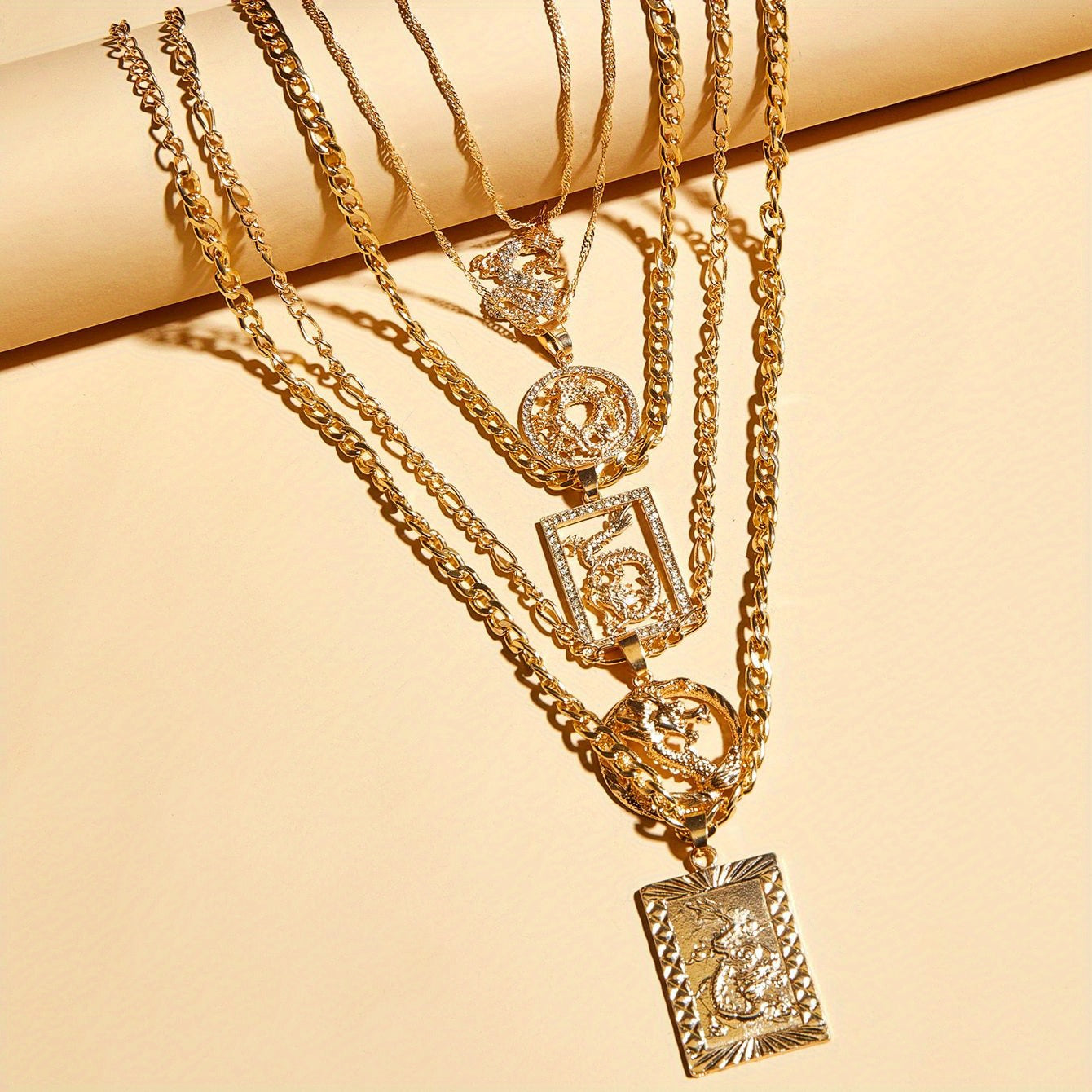 5pcs/set Glamorous Crystal Dragon Pendant Necklace - Layered & Golden Clavicle Chain Jewelry Set - Unique Personality, Sparkling Detail, Fashion Forward Design