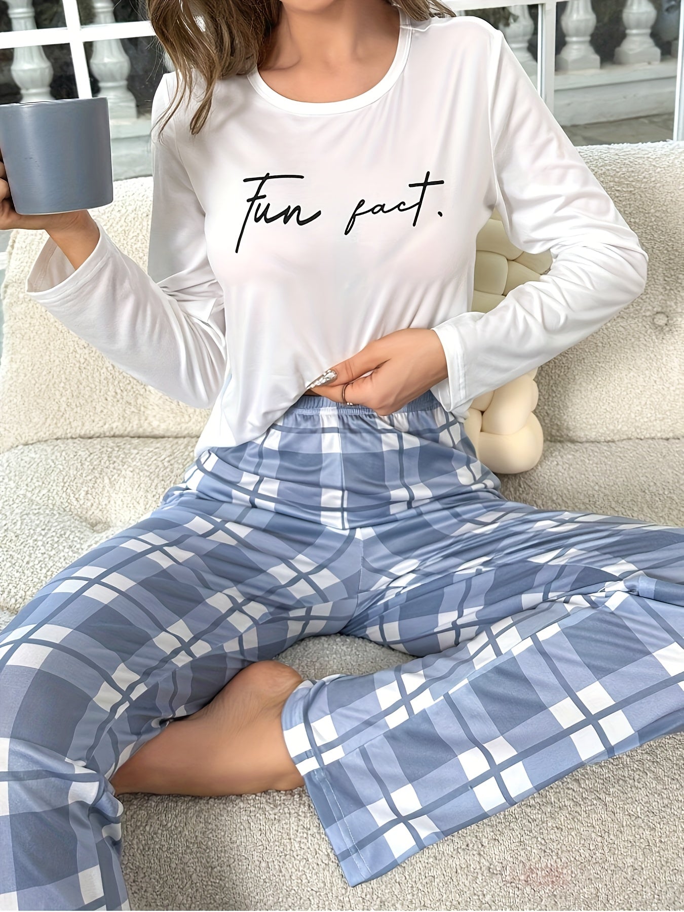 Chic Womens Two-piece Set - Fashion Letter Print Top with Trendy Plaid Pants - Comfortable Crew Neck & Long Sleeves - Perfect Casual Outfit for Everyday Wear