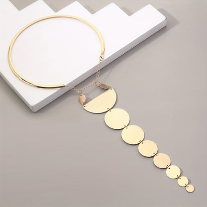 Shimmering Golden Collar Necklace - Bold Semi-Circle Pendant with Artful Stitching - Fashion-Forward Statement Jewelry for Womens Glamorous Parties and Events