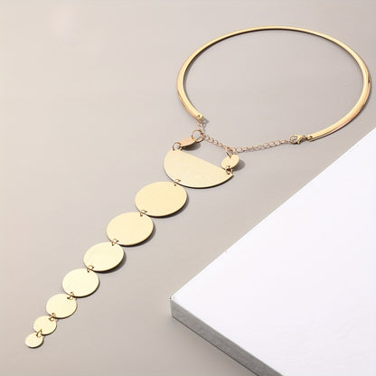 Shimmering Golden Collar Necklace - Bold Semi-Circle Pendant with Artful Stitching - Fashion-Forward Statement Jewelry for Womens Glamorous Parties and Events