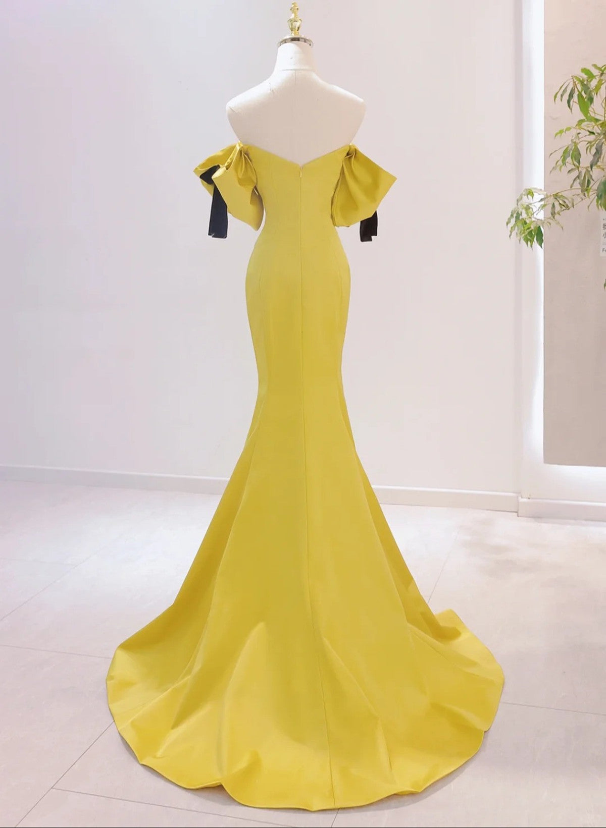 LOVECCRYellow Mermaid Sweetheart Prom Dress, Off Shoulder Yellow Evening Dress